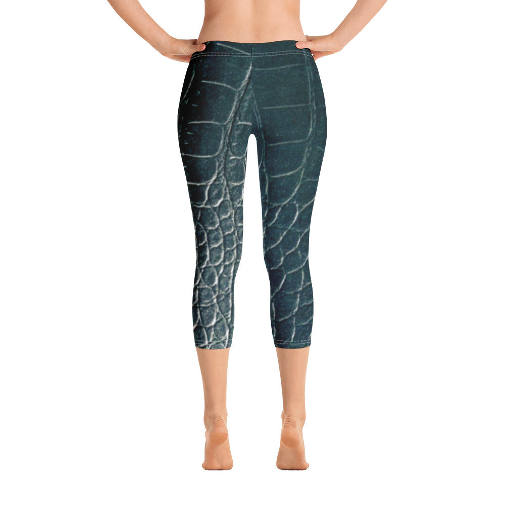 Teal Scales Capri Leggings