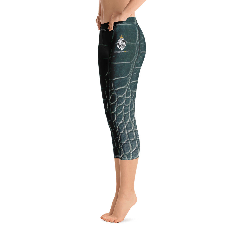 Teal Scales Capri Leggings