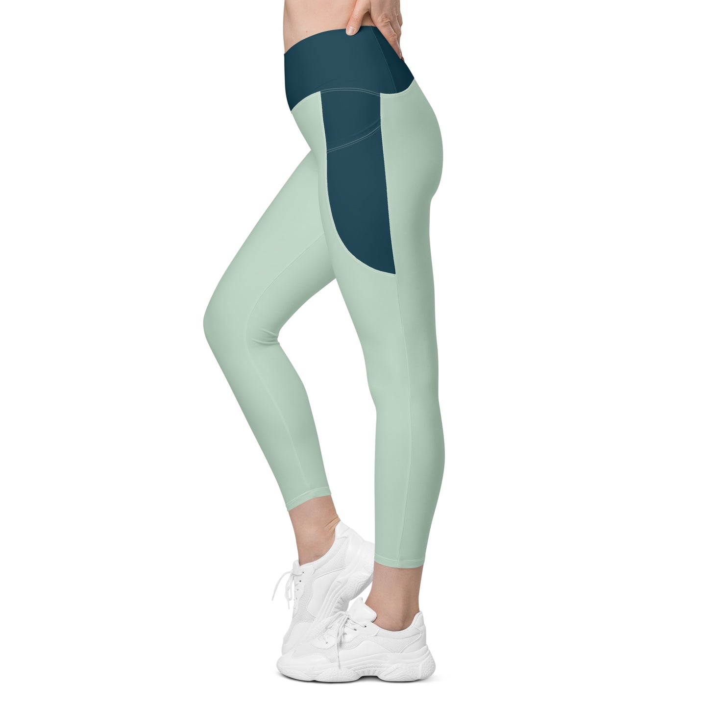 QueendomFit Crossover Leggings with Pockets