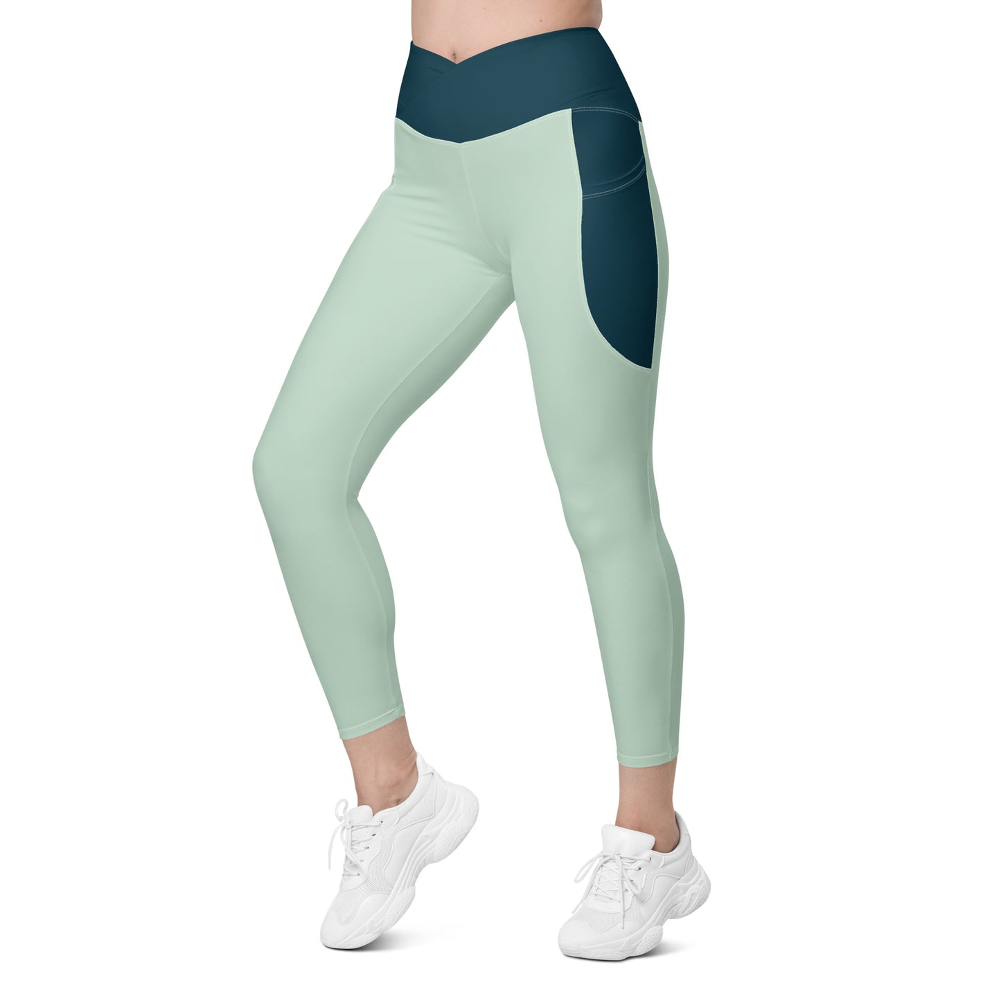 QueendomFit Crossover Leggings with Pockets