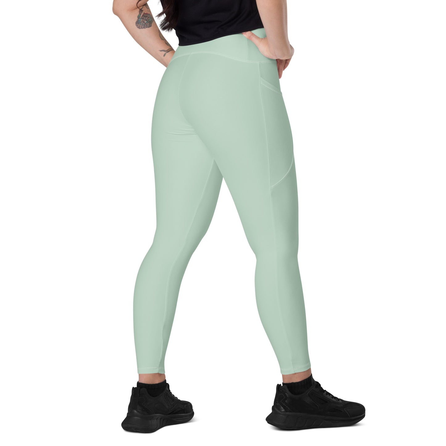 QueendomFit Crossover Leggings with Pockets