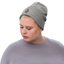 Load image into Gallery viewer, Ribbed knit beanie
